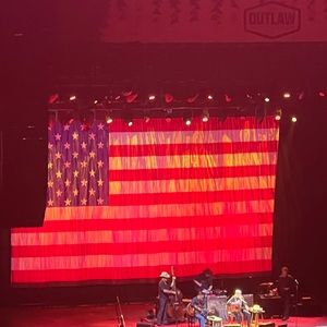 Meet your Posher, Sofia